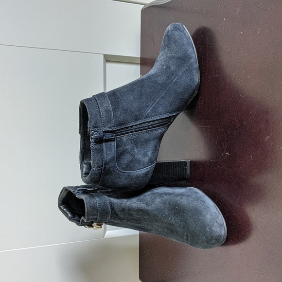 Navy blue suede boots - Picture 5 of 5